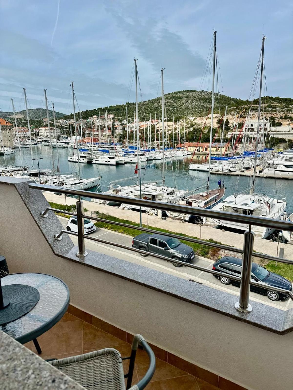 Apartman & Rooms Draga Marina Exterior photo